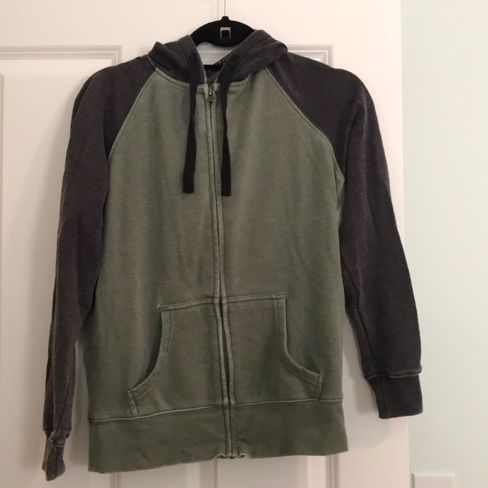 Full Tilt essentials hoodie